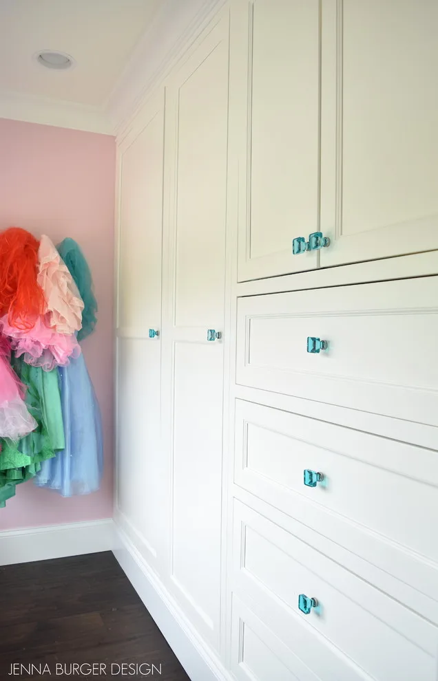 Contemporary Classic Revamp by Jenna Burger Design - Photo 10