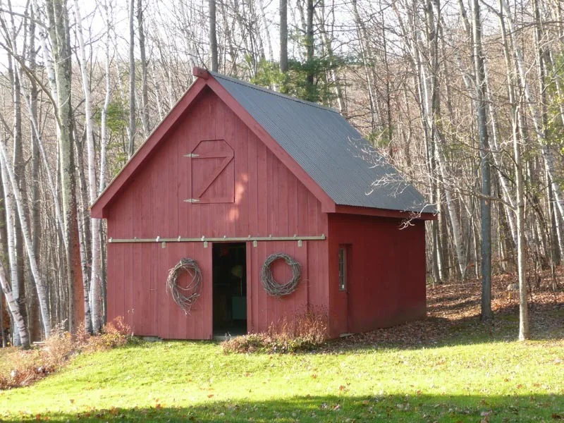 Contemporary Vermont Farmhouse by Amy Krane Color Consulting - Photo 3