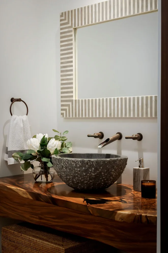 Contemporary Elegance at Kukio by Studio Palomino - Photo 10