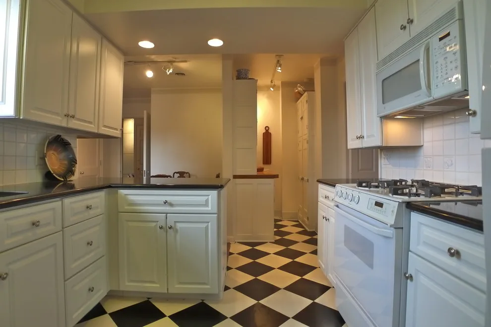 Moreland Classic Staging by Bespoke Decor - Photo 14