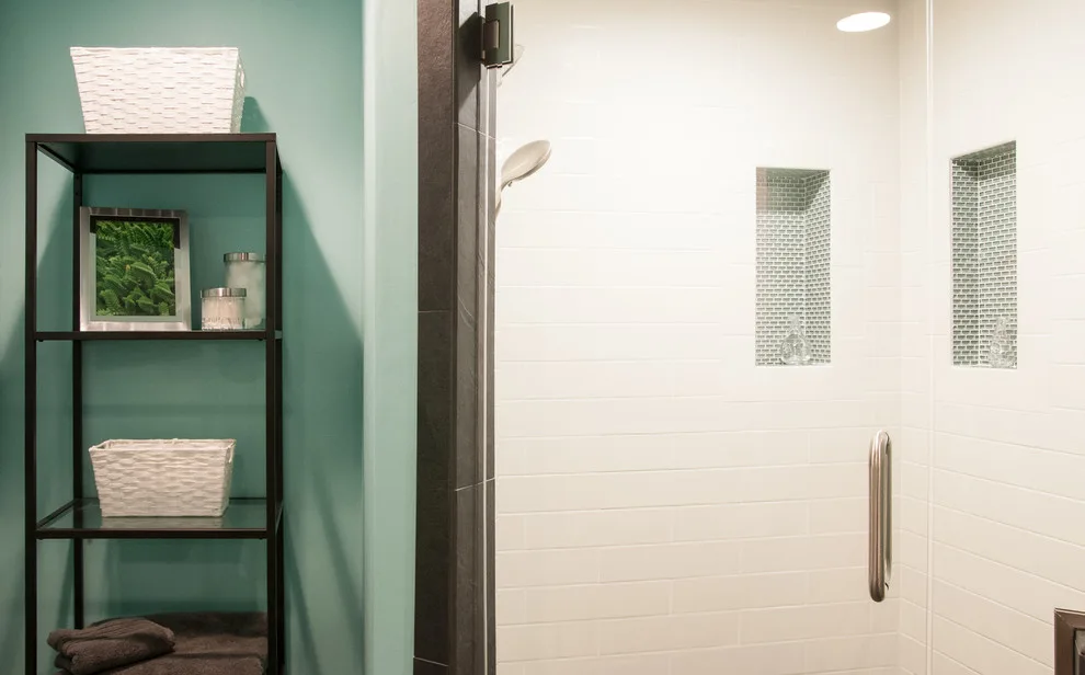 Murray Wardrobe / Spa Washroom by Valia Design - Photo 9