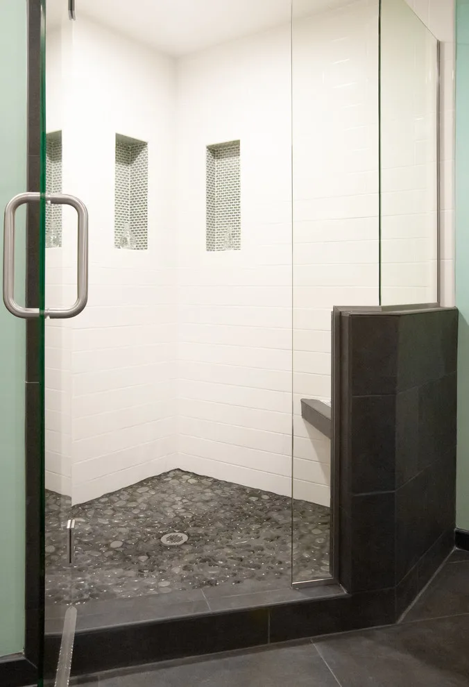 Murray Wardrobe / Spa Washroom by Valia Design - Photo 2