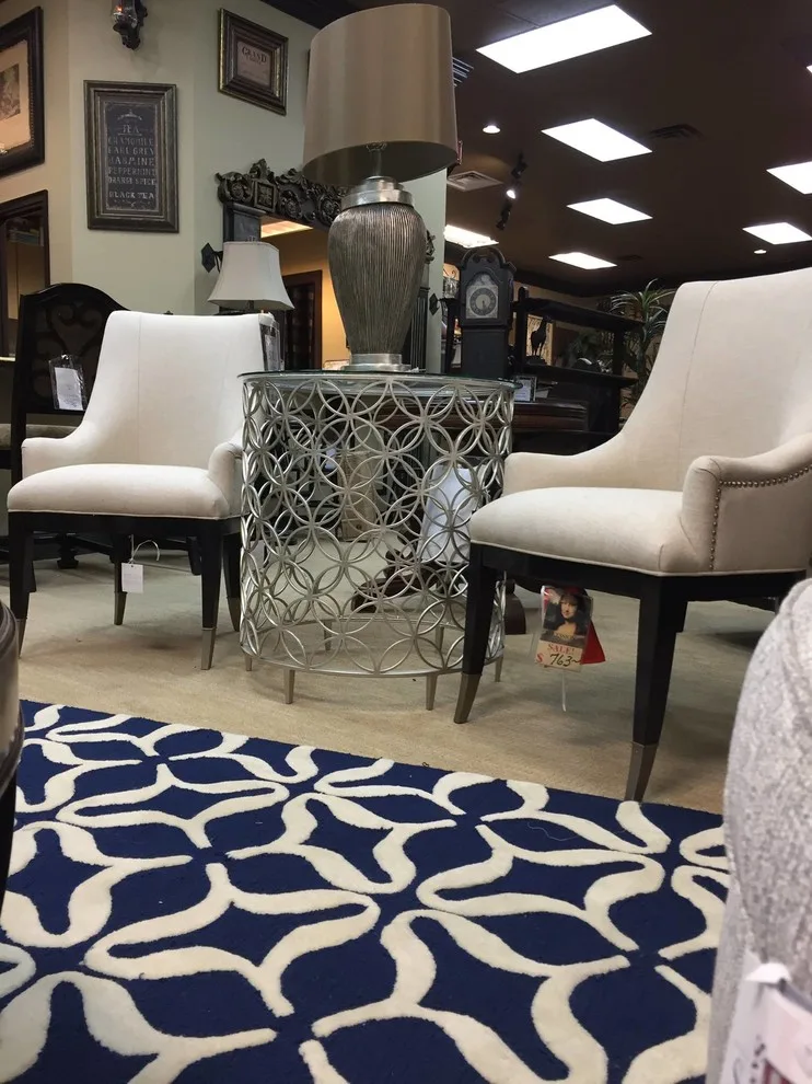 Shannon Interiors - Photo 6