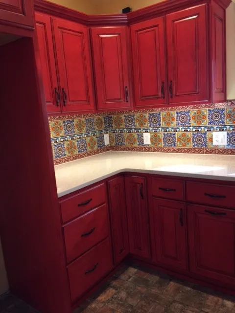 Southwestern Holiday Kitchen by Caldera Design LLC - Photo 2