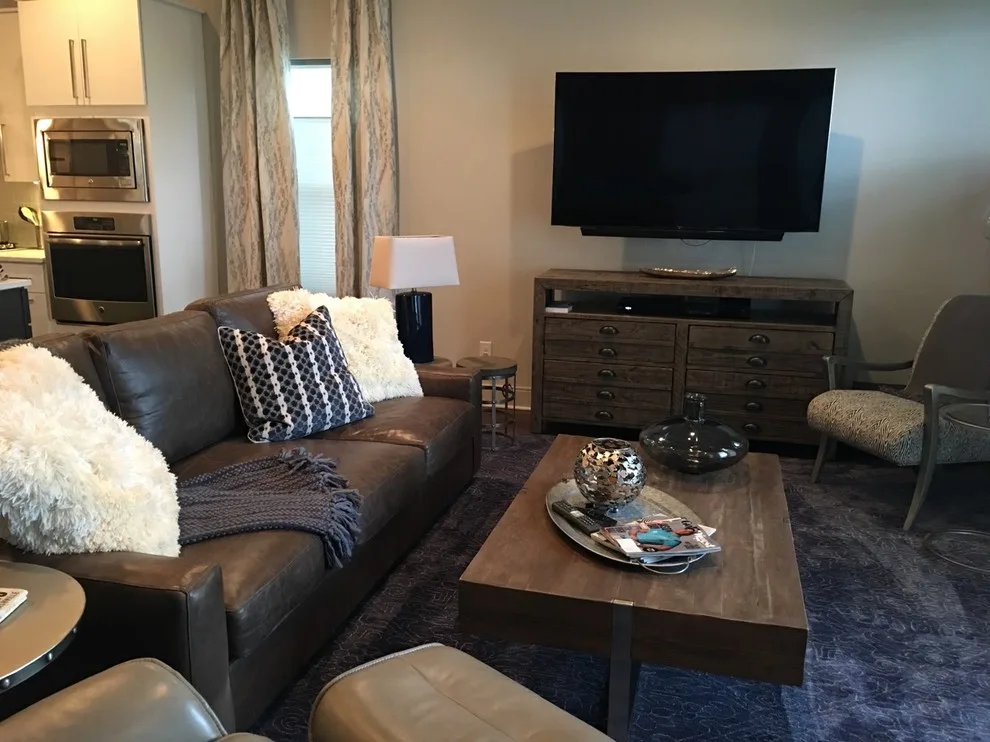 Contemporary Home Design in Nashville by First Street Interiors - Photo 4