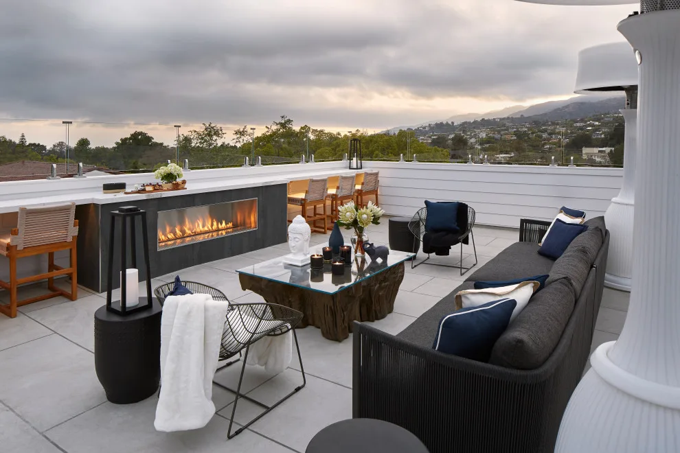 Neo Classic by John McClain Design - Photo 8