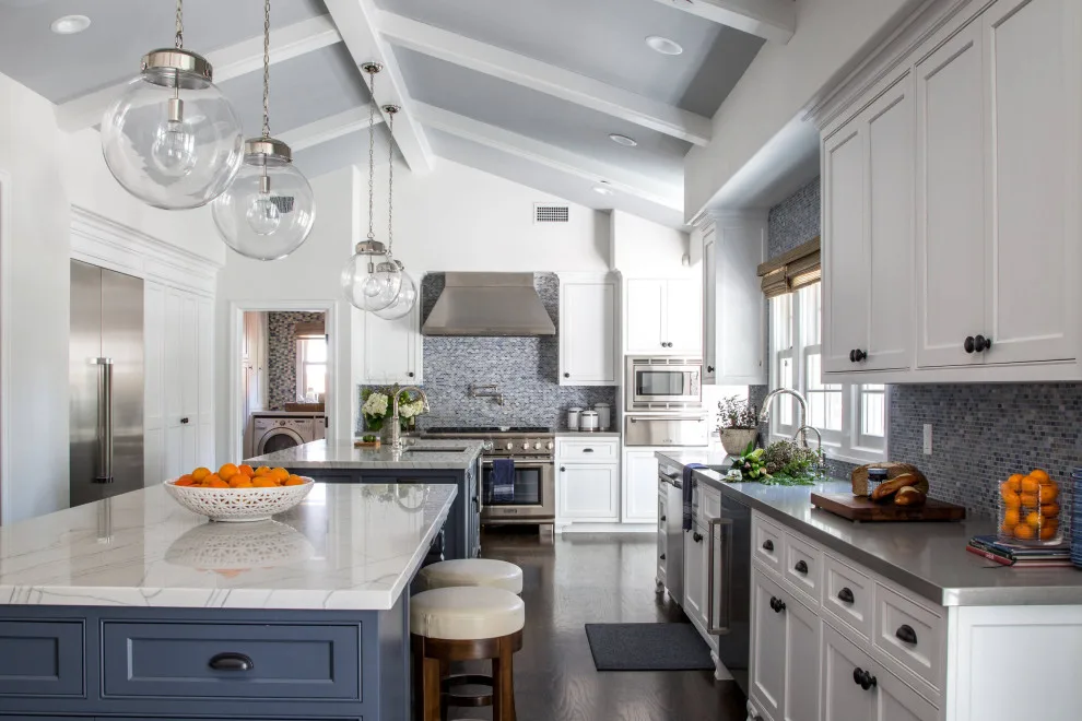 Fresh Construction by Amy Peltier Interior Design & Home - Photo 4
