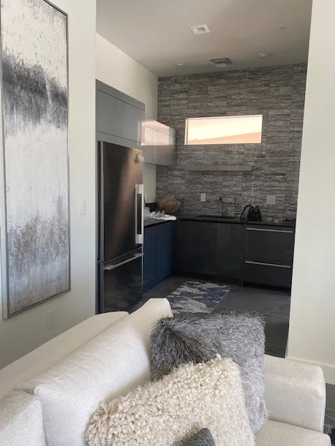 Contemporary Home Development by Victoria Staging & ReDesign - Photo 2