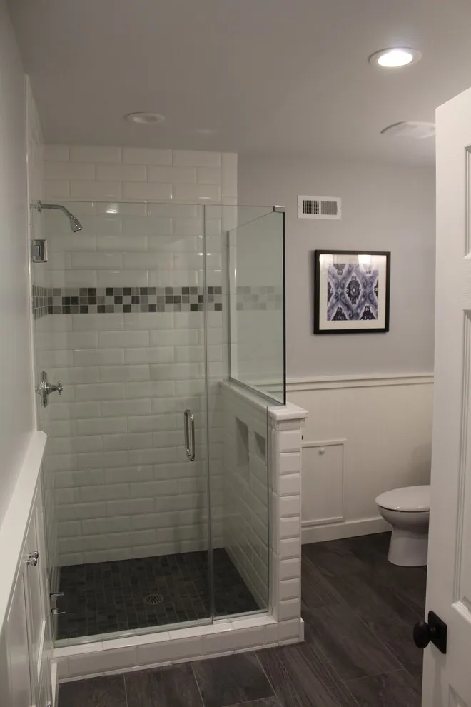 Fresh and Tidy Restroom by Brian H Murray Interior Design - Photo 5