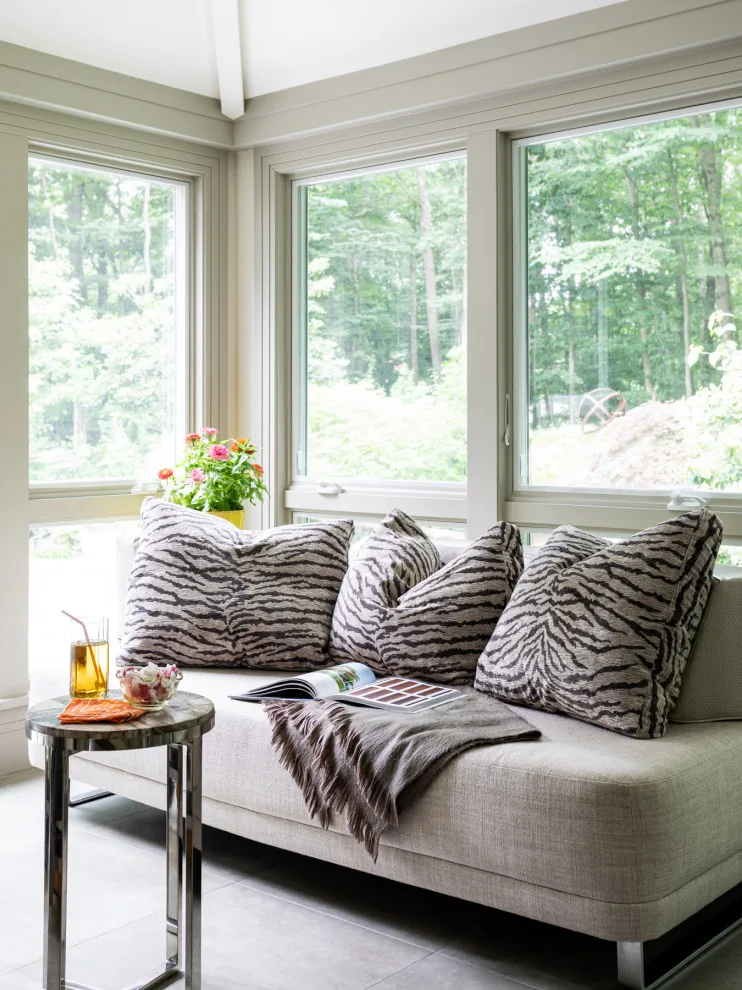 Contemporary Home Renovation in New Haven County by Barbara Block Interiors - Photo 8
