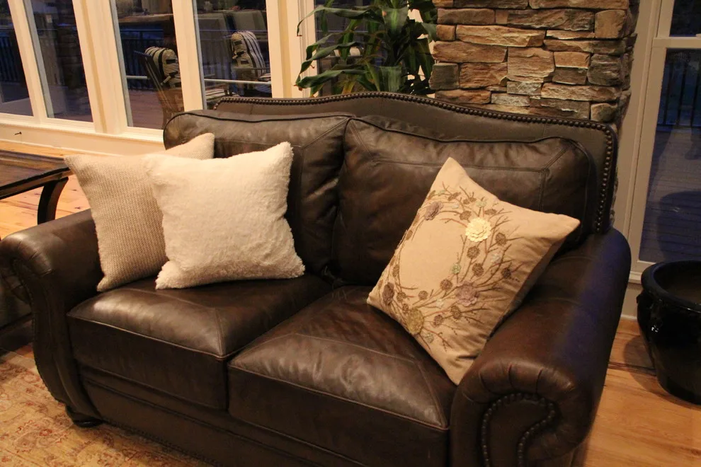 Fresh Home Decor by Brian H Murray Interior Design - Photo 18