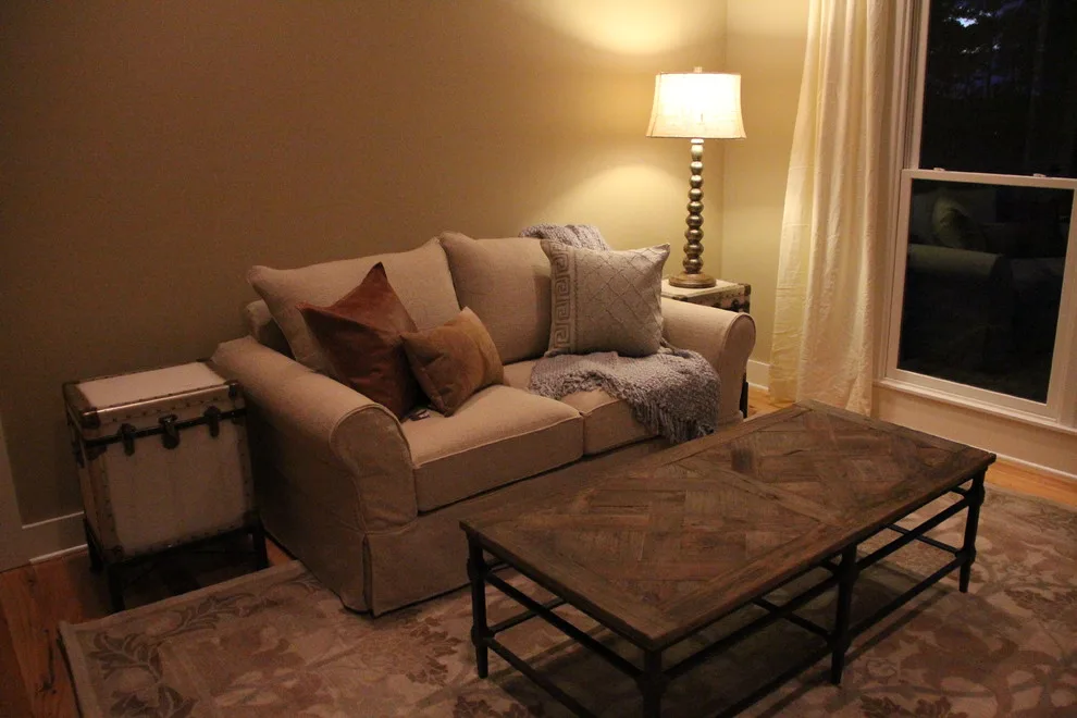 Fresh Home Decor by Brian H Murray Interior Design - Photo 9