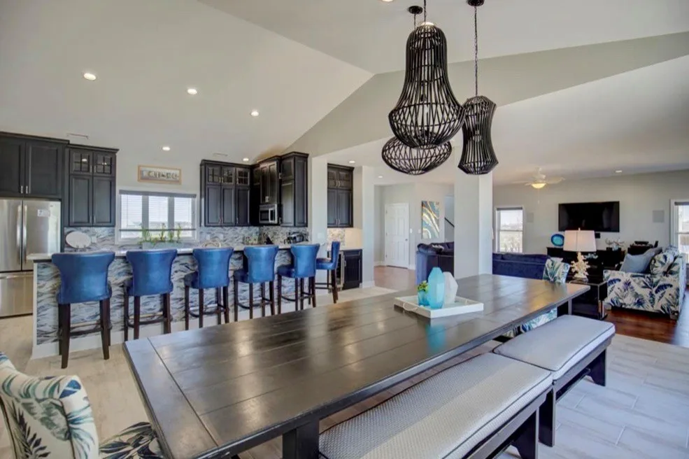 D's Interior Design - Photo 13