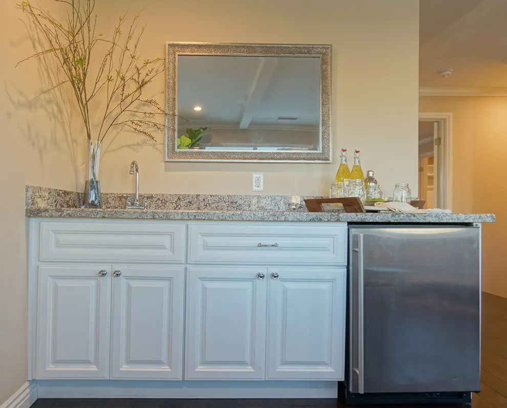 Newport Beach Duplex Staging by Avenue A Interiors - Photo 19