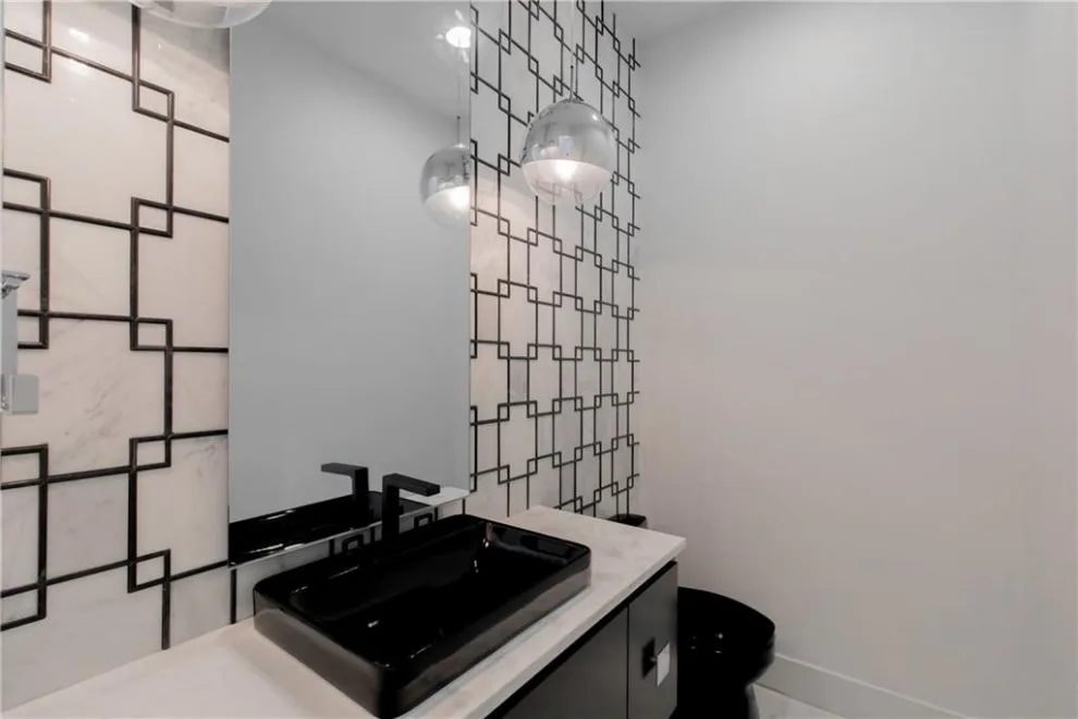 Custom Home in Nichols Hills by Kirby Home Designs - Photo 18