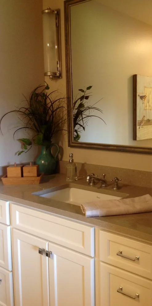 Lakeside Summit Premium AirBnB Cabin Rental by Bob Lancaster Designs - Photo 3