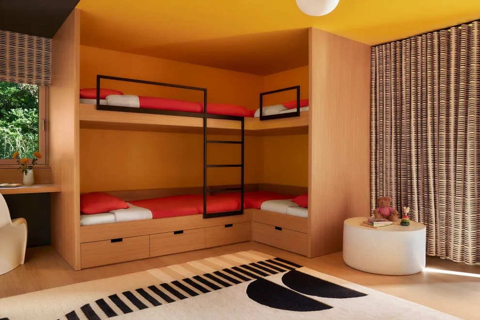 Northern Stream Getaway by Inside ELements - Photo 4