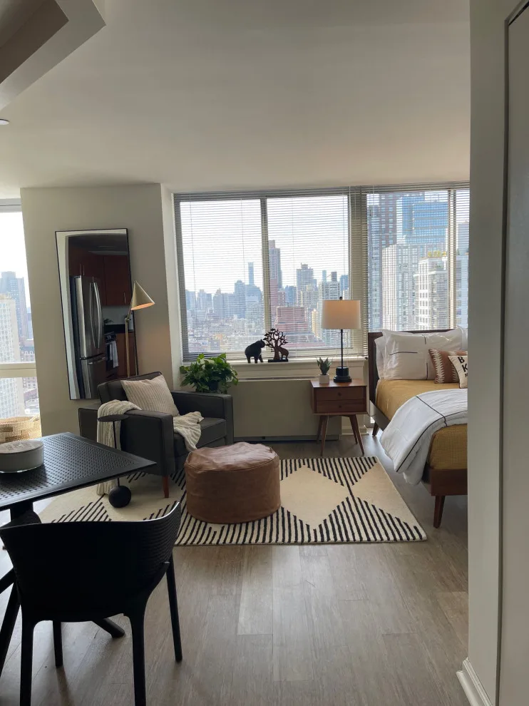 Penthouse Apartment in NYC Studio by Luv Ur Space - Photo 10