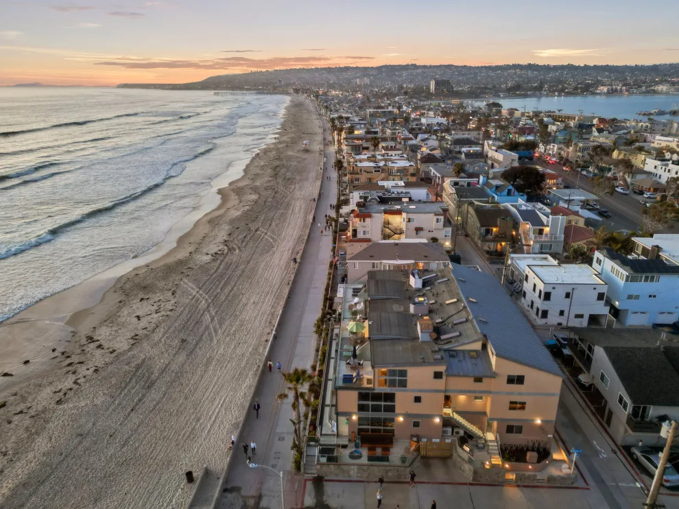 Coastal View San Diego by Southworth Interior Design - Photo 38