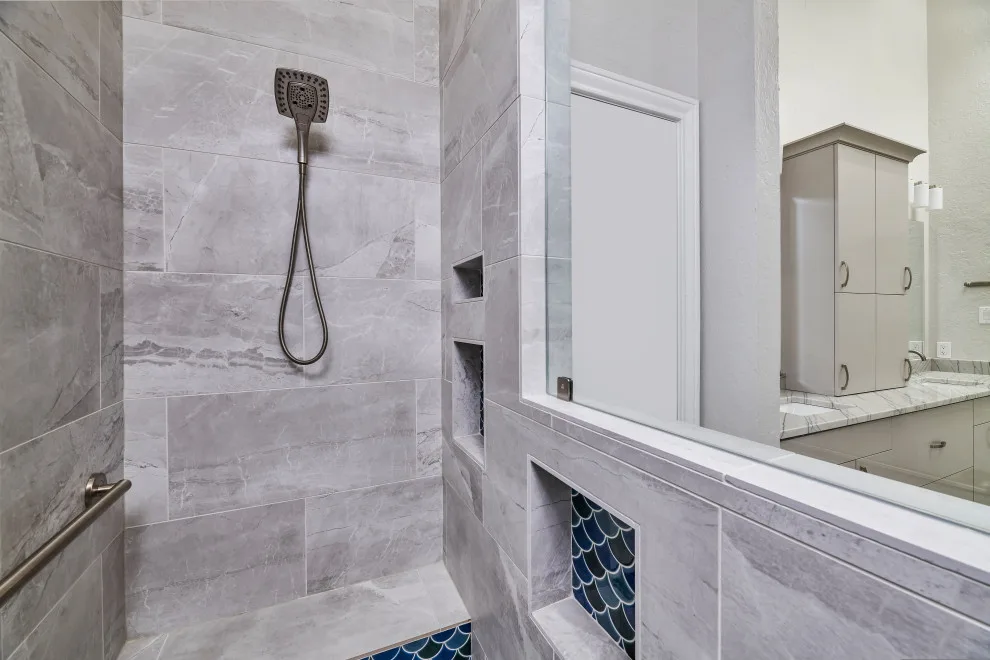 Seaside Serenity Bath by Jana Ward Interiors - Photo 5