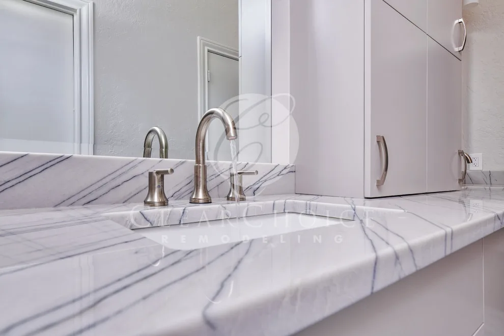 Seaside Serenity Bath by Jana Ward Interiors - Photo 2