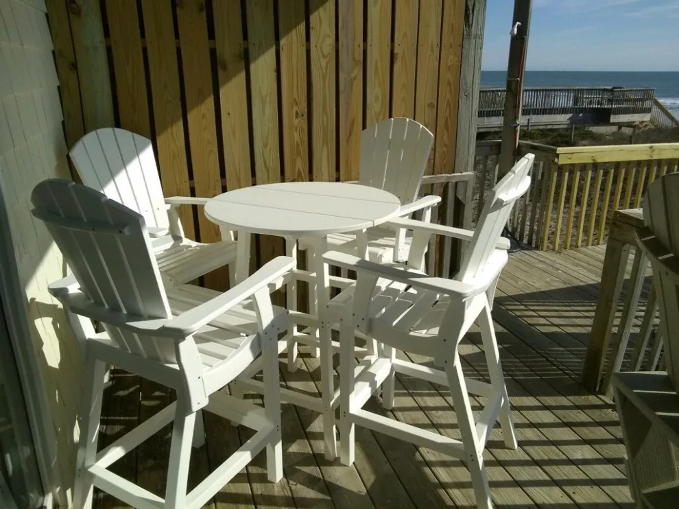Seaside deck furnishings by D's Interior Design - Photo 5