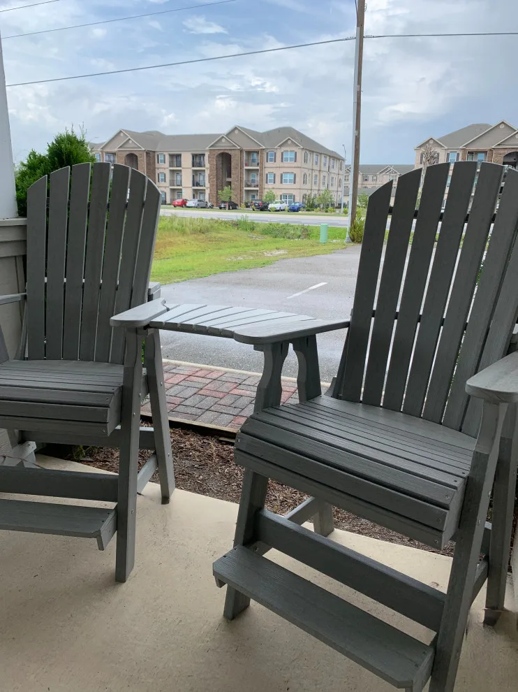 Seaside deck furnishings by D's Interior Design - Photo 4