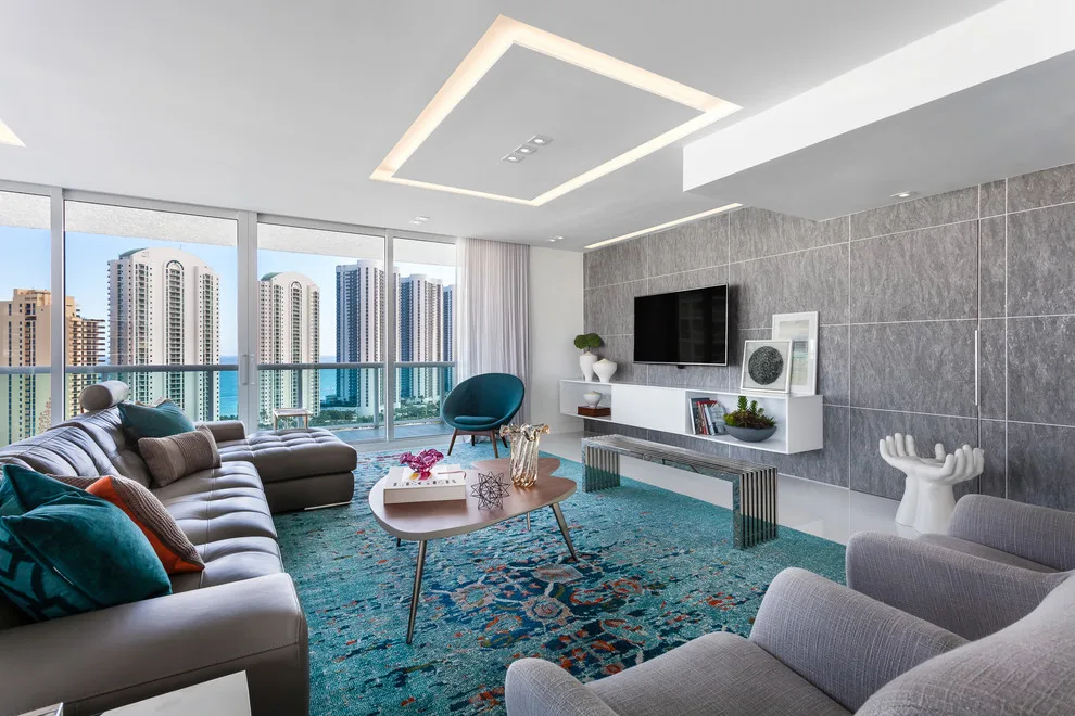 Oceania versus Sunny Isles by 2id Interiors - Photo 2