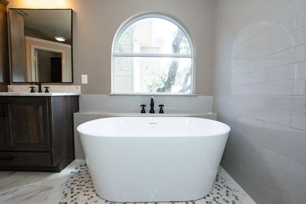The Vineyard Restroom by Shaw Company Remodeling - Photo 4