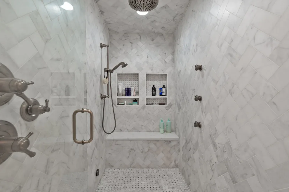 Thorn Blade Primary Bathroom by Kamanski Construction, Inc. - Photo 6