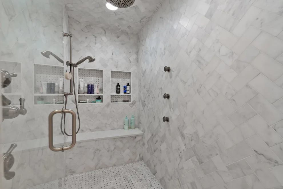 Thorn Blade Primary Bathroom by Kamanski Construction, Inc. - Photo 3