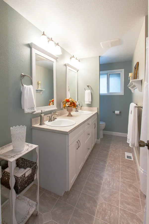 Oregon City, OR Bathroom Renovation by Double J Construction Inc Dba Double J Renovations - Photo 2