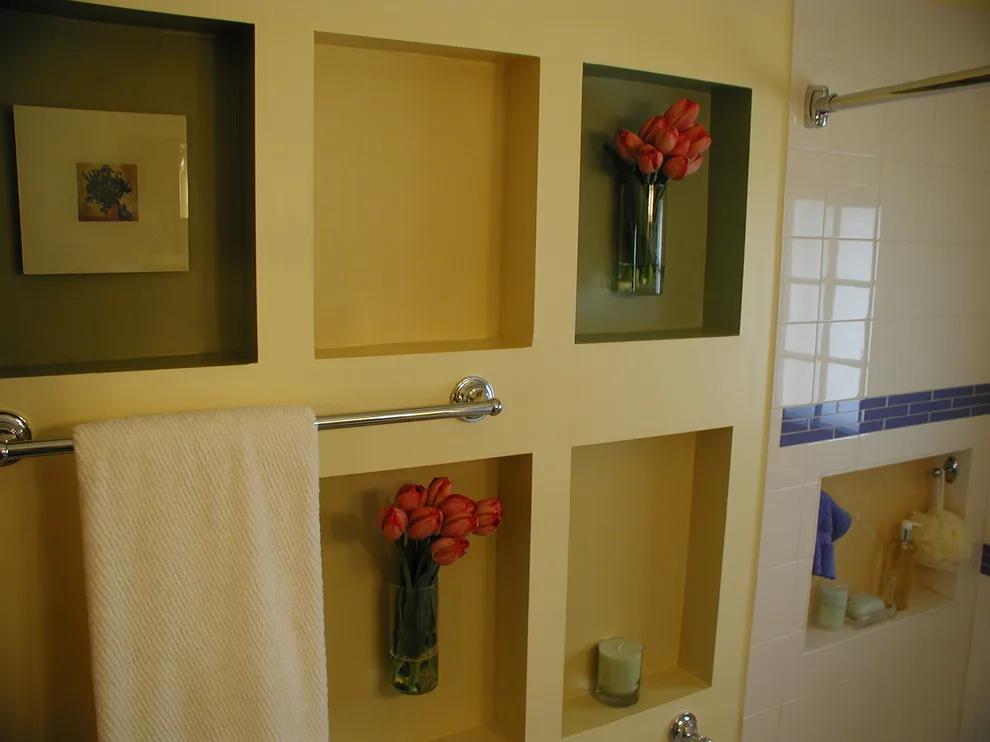 Compact Restroom by Otogawa-Anschel Design-Build - Photo 6