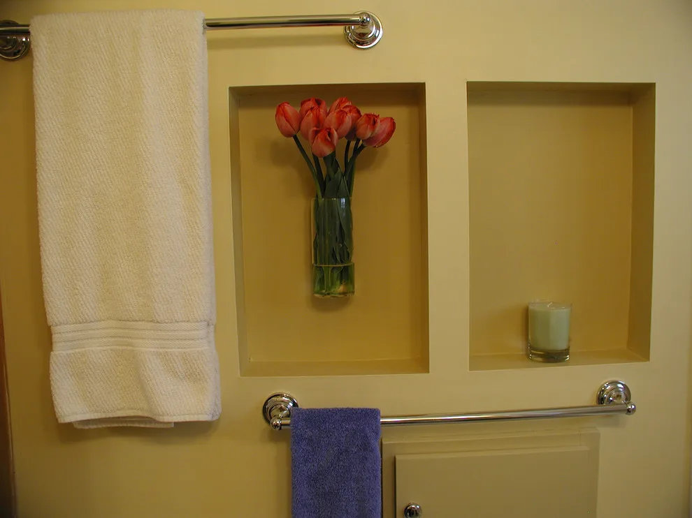 Compact Restroom by Otogawa-Anschel Design-Build - Photo 5