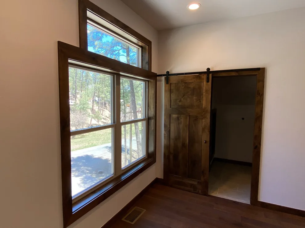 Small Mountain Cottages by Baudo Builds - Photo 9