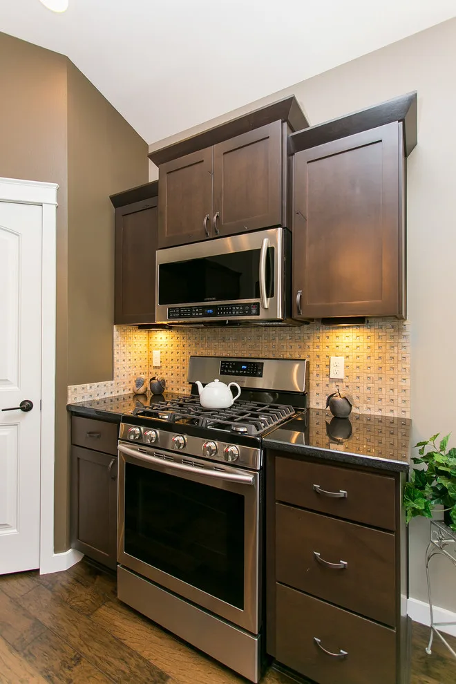 Titan Residence by Century 21 Tri-Cities - Photo 33