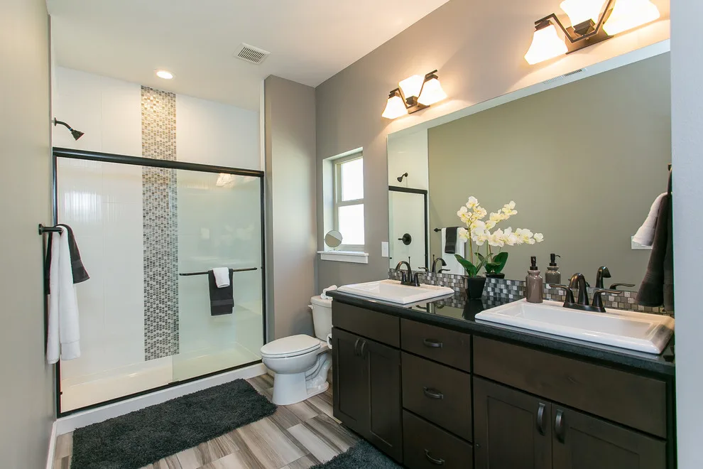 Century 21 Tri-Cities - Photo 3