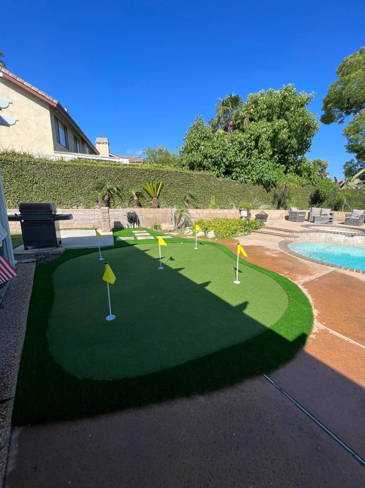 Fore!!! Beautiful Custom Putting Greens by Oasis Turf & Hardscape - Photo 3