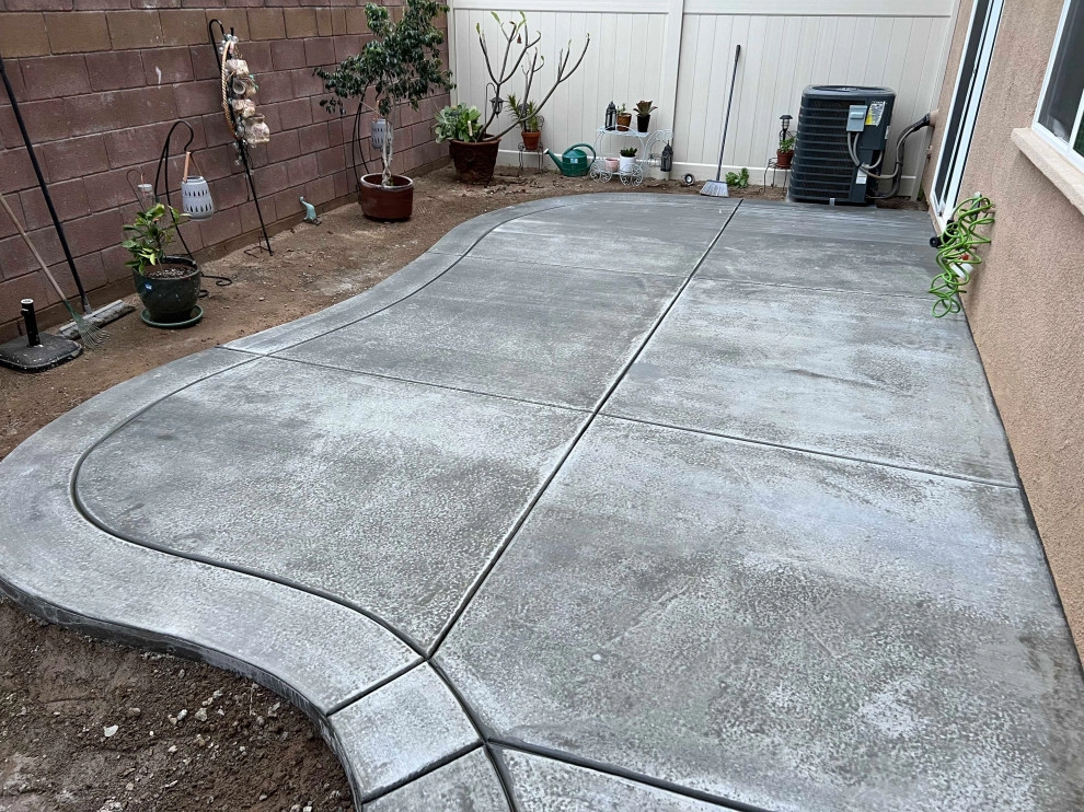 Concrete - Walkways, Driveways & Patios by Oasis Turf & Hardscape - Photo 7