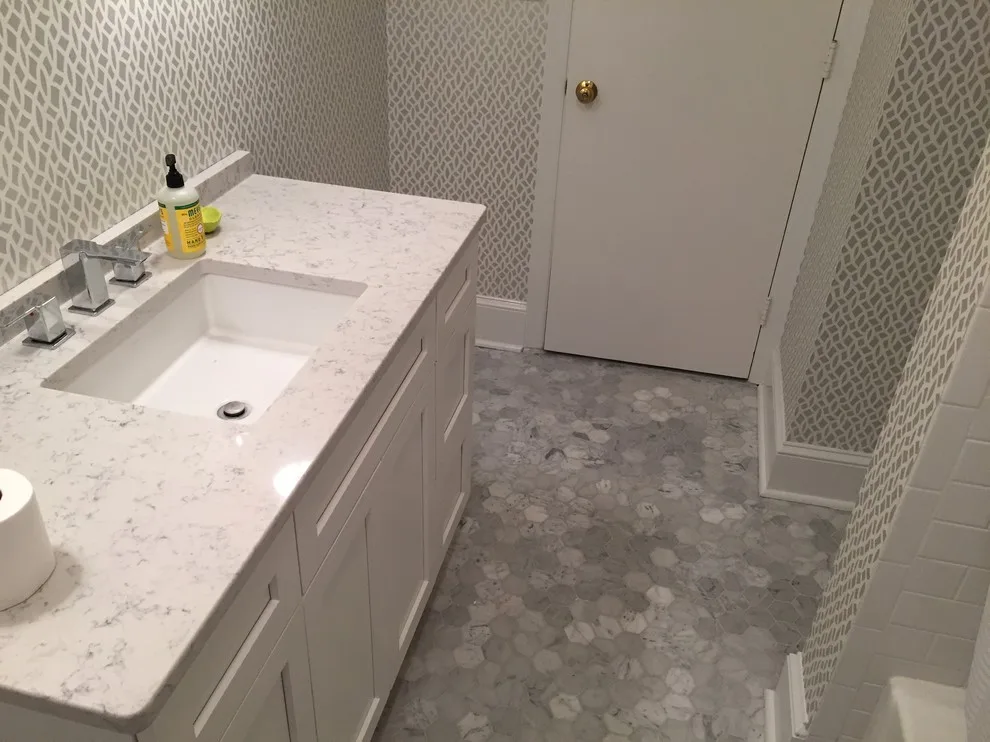 Classic Bathroom by FM Contracting LLC - Photo 2