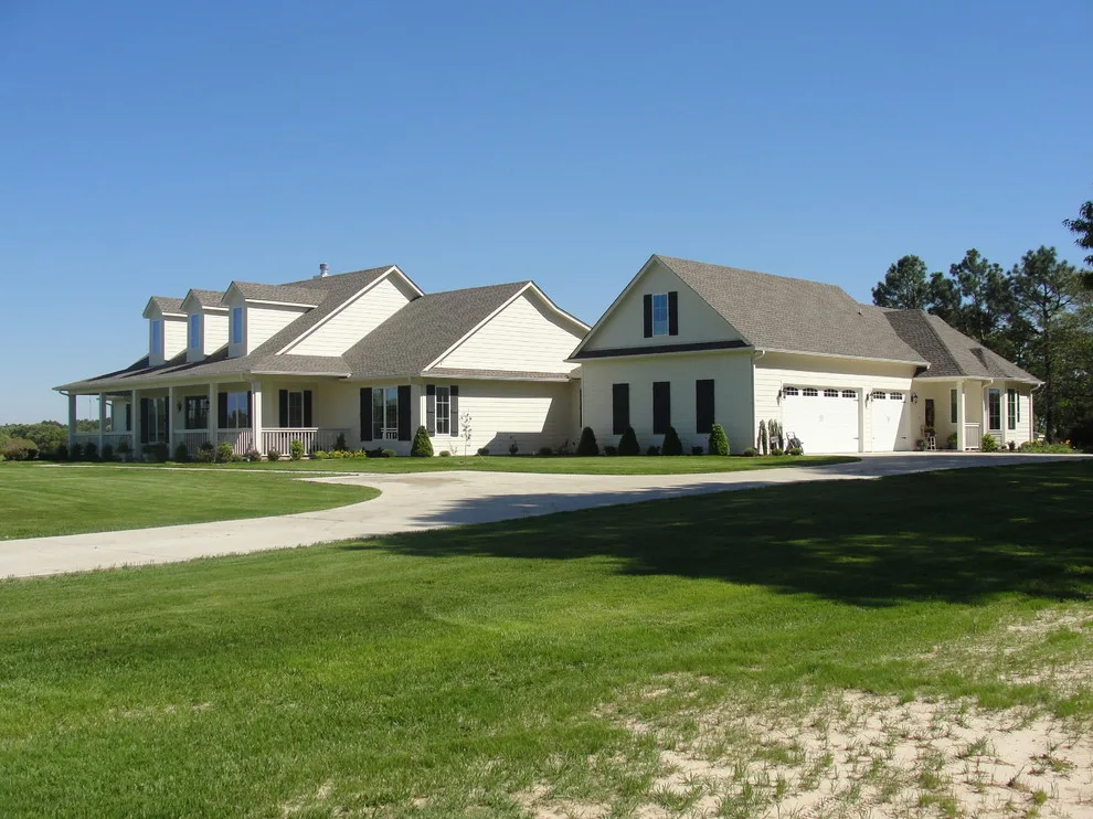 Classic Country House by Custom Homes By Sam V - Photo 2