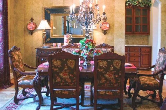 Classic Residence in Tulsa, OK by Rogers & Associates - Photo 6