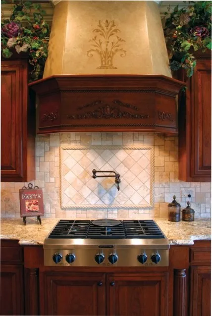 Classic Residence in Tulsa, OK by Rogers & Associates - Photo 7