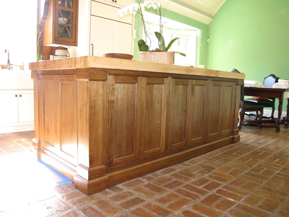 Classic Kitchen - Bespoke Cabinets by Crippen Woodworks - Photo 18