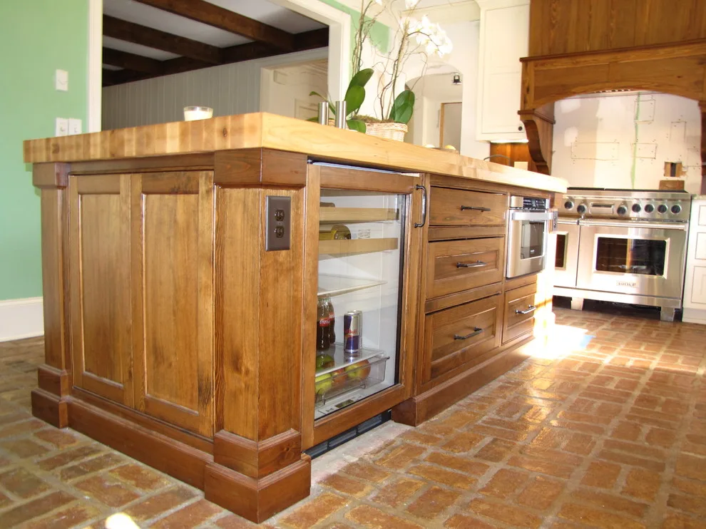 Classic Kitchen - Bespoke Cabinets by Crippen Woodworks - Photo 5