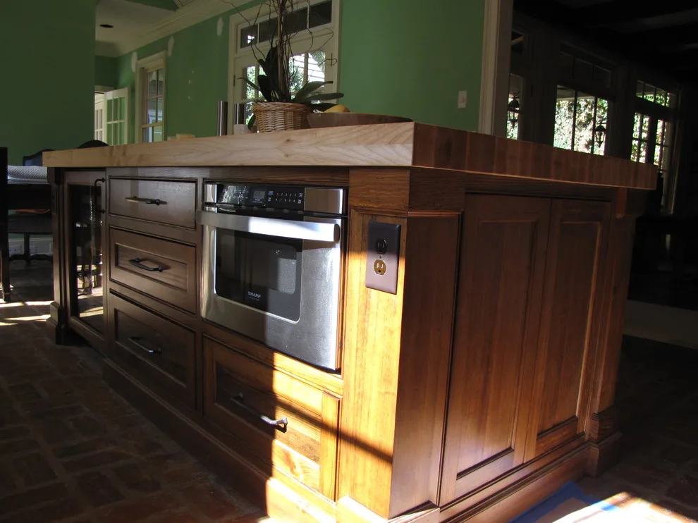 Classic Kitchen - Bespoke Cabinets by Crippen Woodworks - Photo 21