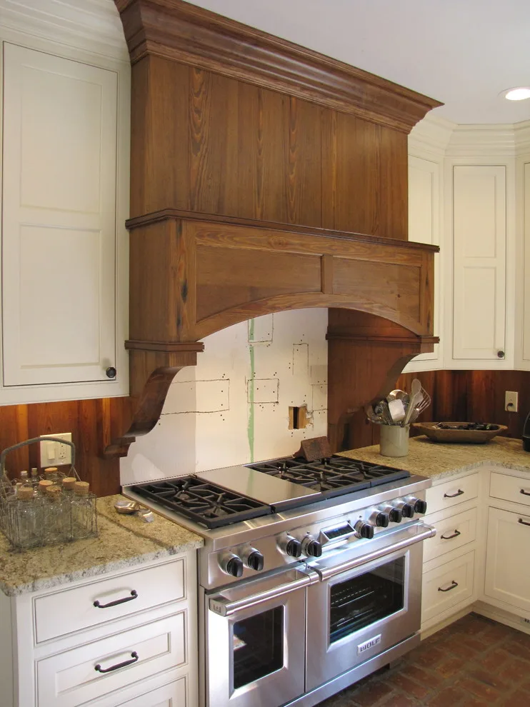 Classic Kitchen - Bespoke Cabinets by Crippen Woodworks - Photo 10
