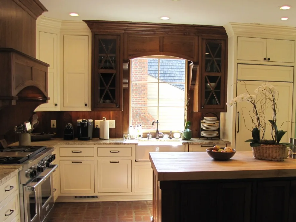 Classic Kitchen - Bespoke Cabinets by Crippen Woodworks - Photo 25