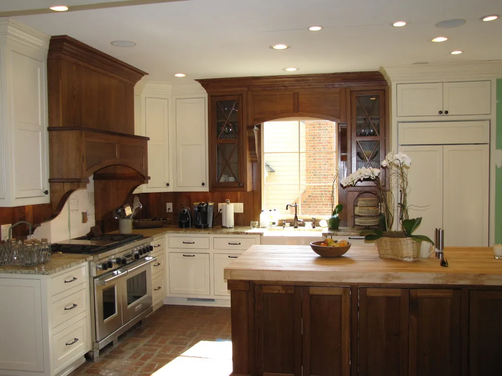 Classic Kitchen - Bespoke Cabinets by Crippen Woodworks - Photo 4