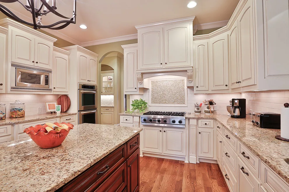 Classic Kitchen Setup by Greg Love Homes - Photo 2
